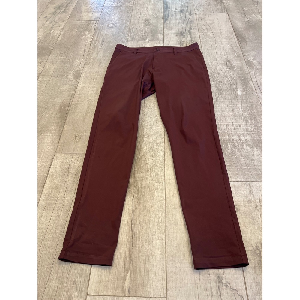 Rhone Commuter Pants Mens 33 Burgundy Slim Fit Flex-Knit Performance Trousers - Picture 2 of 5